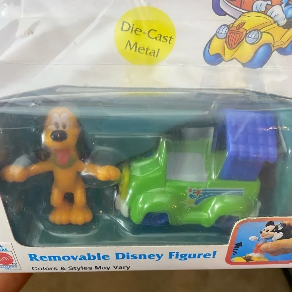 Mattel Vintage Disney Collectible Figures Pluto & Car Die‎ Cast Metal